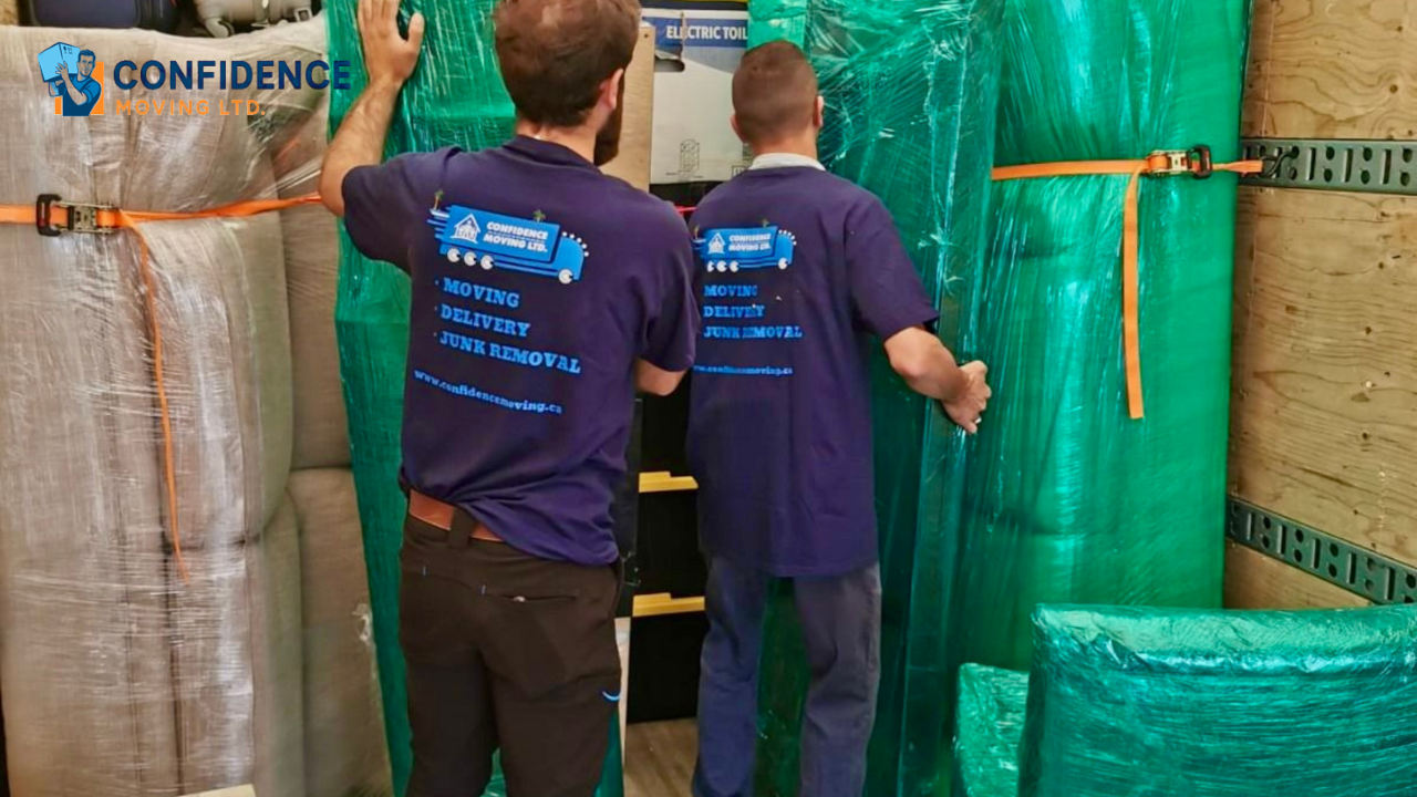 Moving During Peak Season? Here’s How Local Movers in North Vancouver Handle the Rush