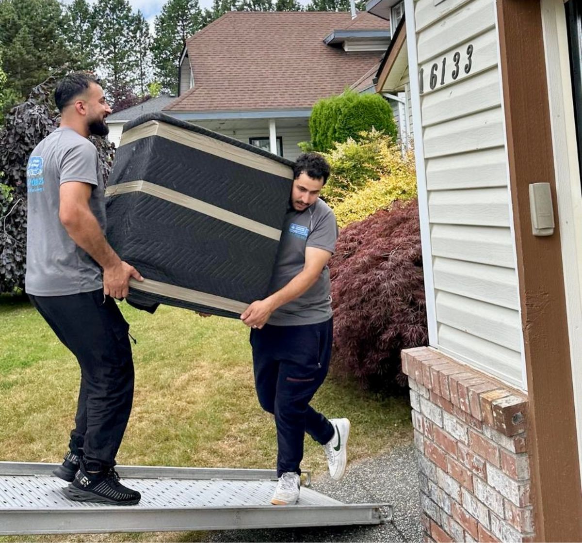 Guide to moving cost in Langley for residential and commercial relocations